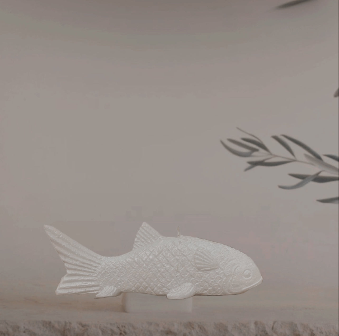 THE FISH CANDLE