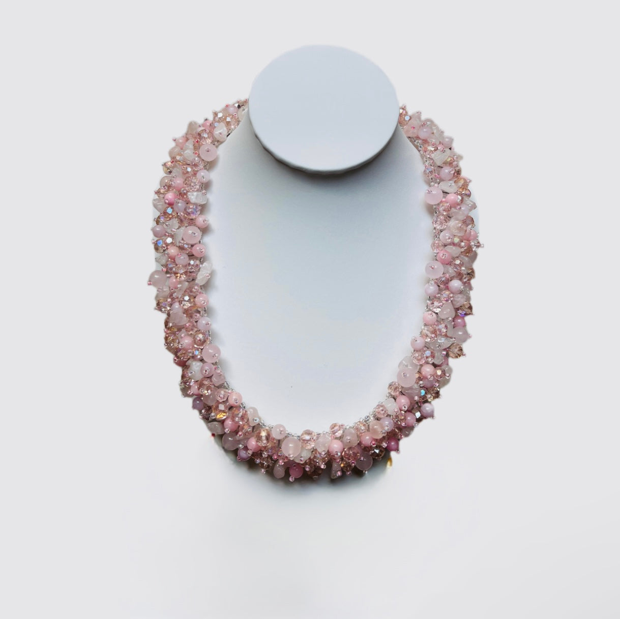 DIVAS DREAM NECKLACE - ROSE QUARTZ